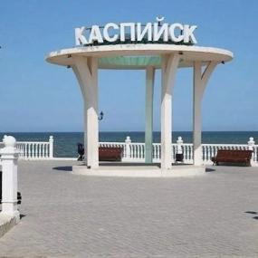 Выезды из Каспийска: вдоль берега, открытый Каспий и трофей