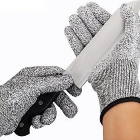 Статья: Необходимость применения антипорезных перчаток